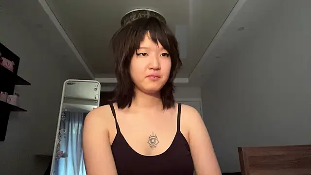 Snapshot of neonami chatting on 17, 6, 2026 neonami online show from 17, 6, 2026