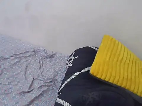 Snapshot of hotcandy001 chatting on 12, 6, 2026 hotcandy001 online show from 12, 6, 2026