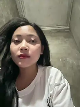 hinami-lo online show from 28, 5, 2026