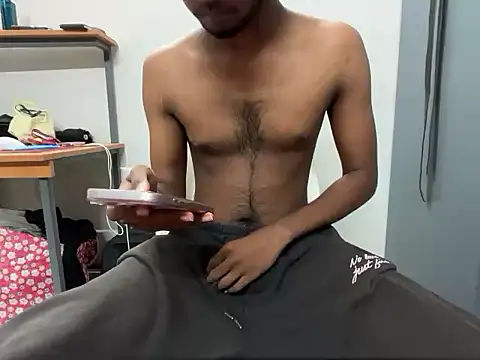male18in online show from 7, 6, 2026