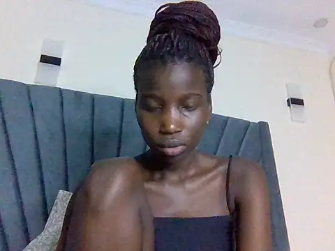 Snapshot of slimy_gal12 chatting on 10, 6, 2026 slimy gal12 online show from 10, 6, 2026