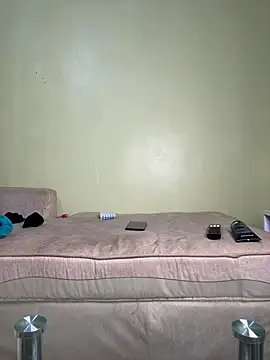 Anal queenD online show from 29, 5, 2026