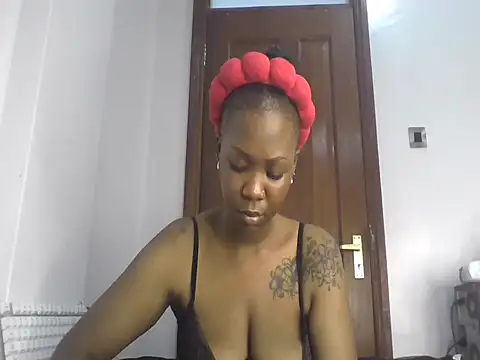 Snapshot of savage_and_sweet chatting on 4, 6, 2026 savage and sweet online show from 4, 6, 2026