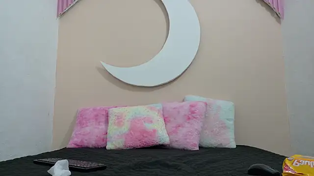 SamanthaLaurent online show from 31, 5, 2026