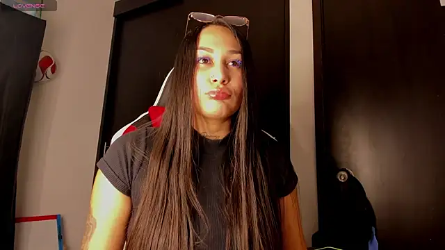 Snapshot of Sweet_milk2 chatting on 7, 8, 2026 Sweet milk2 online show from 7, 8, 2026