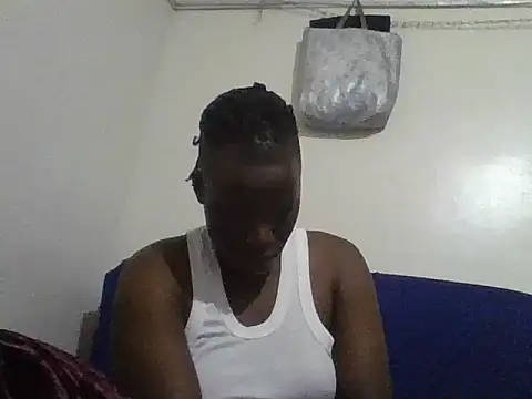 Snapshot of yourdreamgirlT chatting on 7, 7, 2026 yourdreamgirlT online show from 7, 7, 2026