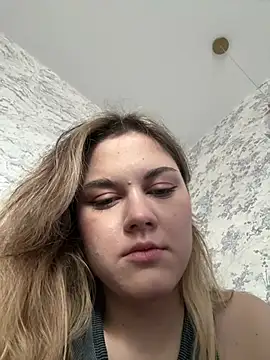 la lisa  online show from 12, 6, 2026