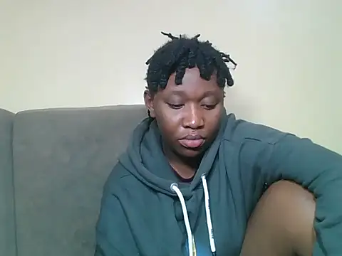 LunaCharm2 online show from 3, 6, 2026