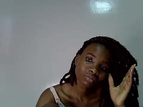 Snapshot of lee_shaz chatting on 6, 6, 2026 lee shaz online show from 6, 6, 2026
