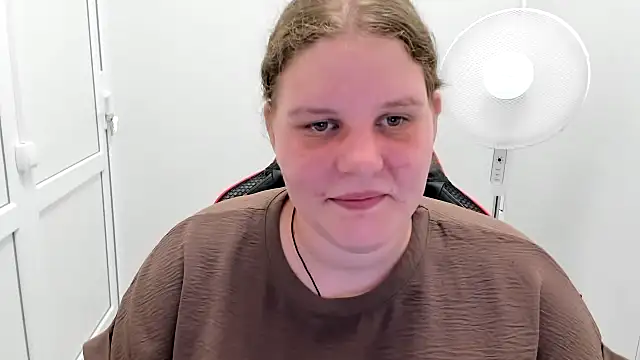 Bella shyy  online show from 2, 7, 2026