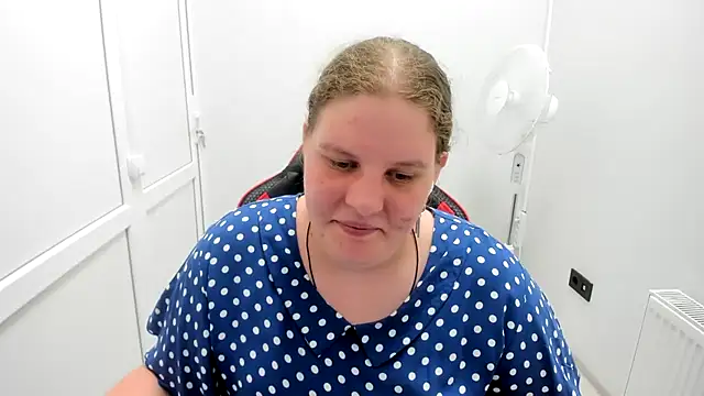 Bella shyy  online show from 10, 7, 2026