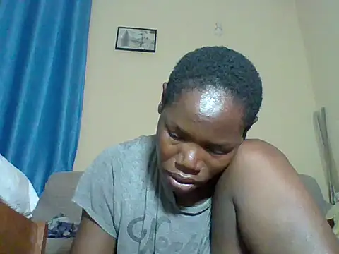 Snapshot of Blacksexyqueen24 chatting on 21, 5, 2026 Blacksexyqueen24 online show from 21, 5, 2026