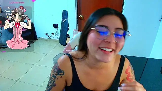 Snapshot of hanna_2026 chatting on 17, 7, 2026 hanna 2026 online show from 17, 7, 2026
