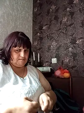 Snapshot of LisichkaOksana chatting on 3, 6, 2026 LisichkaOksana online show from 3, 6, 2026