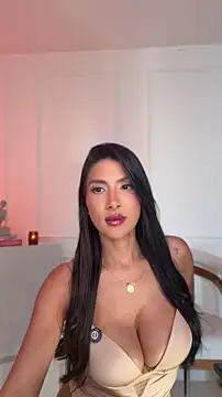 Snapshot of Anny_Honeey chatting on 22, 5, 2026 Anny Honeey online show from 22, 5, 2026