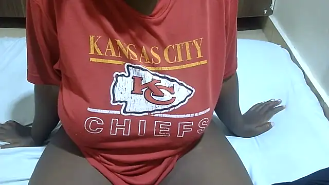 RawHoneyXo- online show from 8, 6, 2026