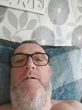 bigdickpeter78 online show from 17, 5, 2026