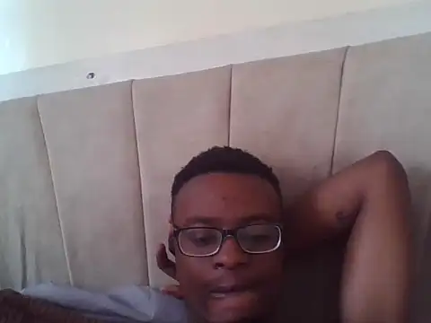 freakyboy255 online show from 23, 7, 2026