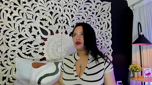 Bianca DVarela online show from 30, 5, 2026