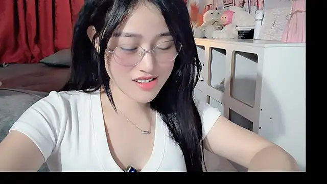 Bee-Cherry online show from 27, 5, 2026