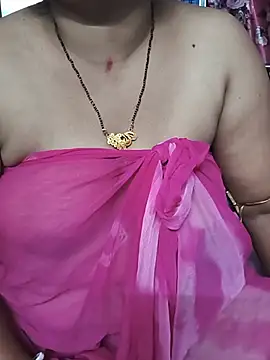 Snapshot of Curvy_Jyoti chatting on 2, 8, 2026 Curvy Jyoti online show from 2, 8, 2026