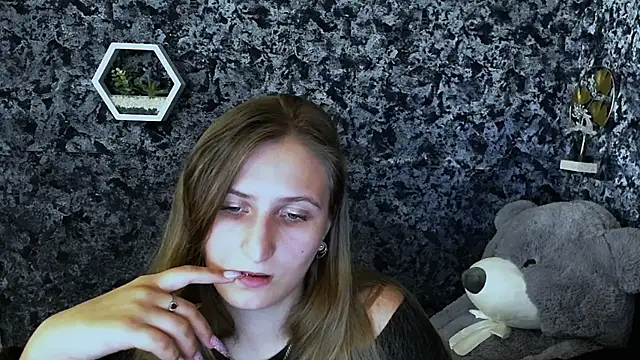 Snapshot of Jenny_smille_ chatting on 5, 6, 2026 Jenny smille online show from 5, 6, 2026