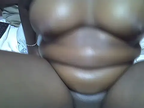 Snapshot of Horny-quen chatting on 15, 7, 2026 Horny-quen online show from 15, 7, 2026