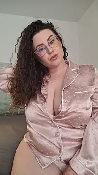 Elissa Floyd   online show from 30, 5, 2026