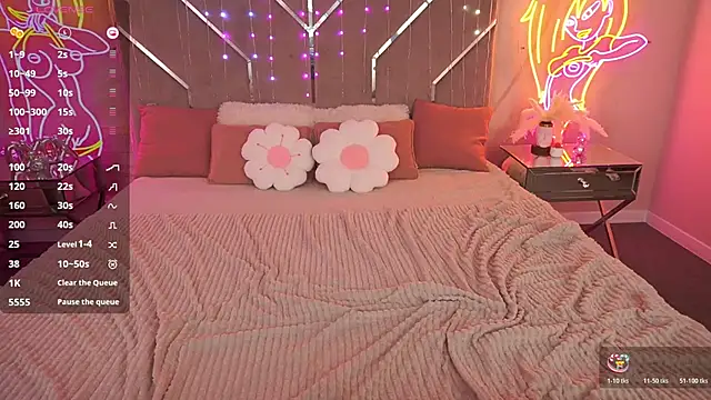 EviiLune online show from 17, 6, 2026