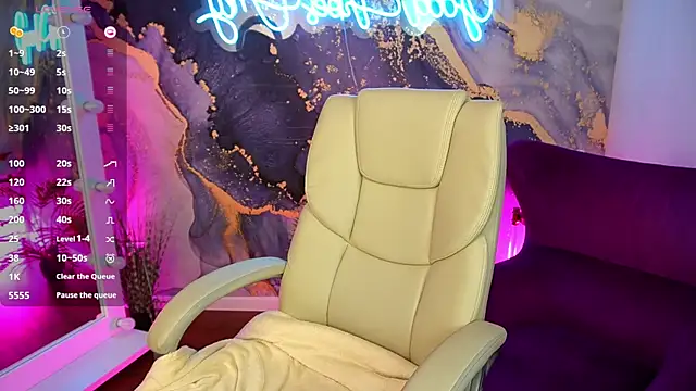 EviiLune online show from 24, 6, 2026