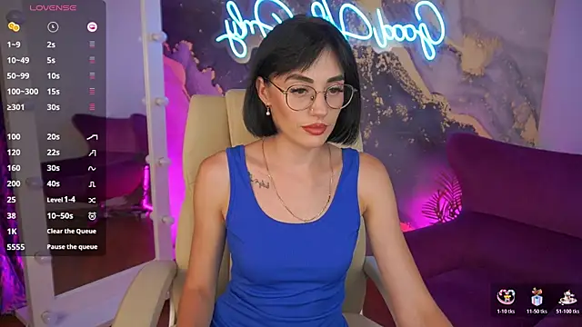 EviiLune online show from 6, 7, 2026