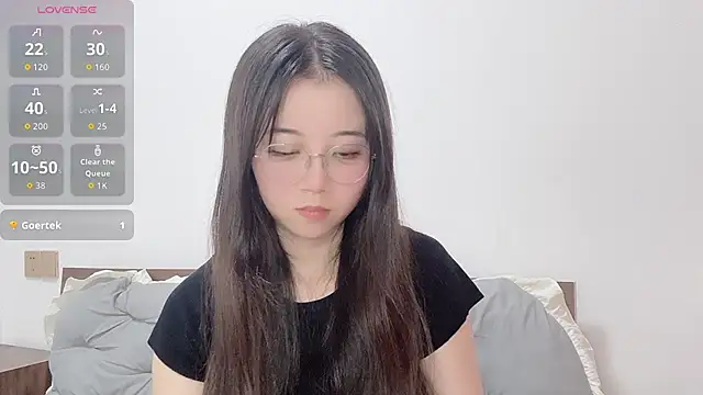 77-Vicky online show from 5, 6, 2026