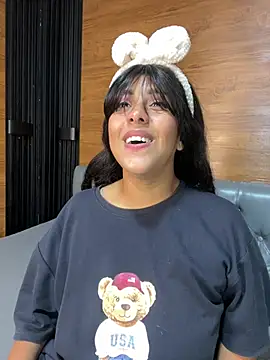 Alexia Lerner online show from 8, 7, 2026