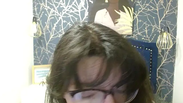 Allyshon  online show from 1, 6, 2026