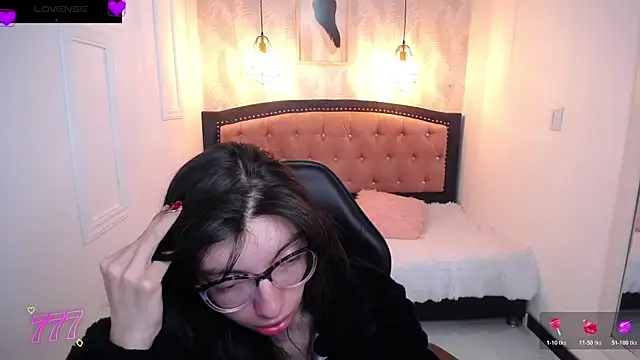 Allyshon  online show from 16, 7, 2026