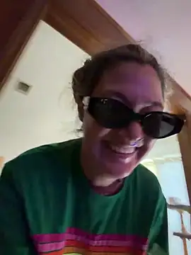 tWerKinGirl36 online show from 28, 6, 2026