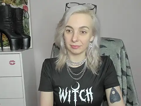 velvetanne online show from 17, 6, 2026