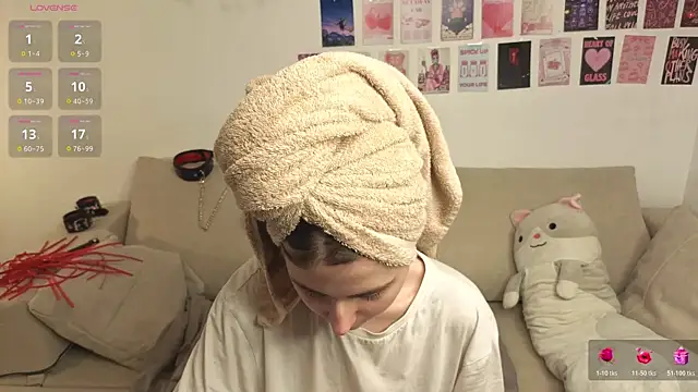Honey Lia online show from 14, 7, 2026