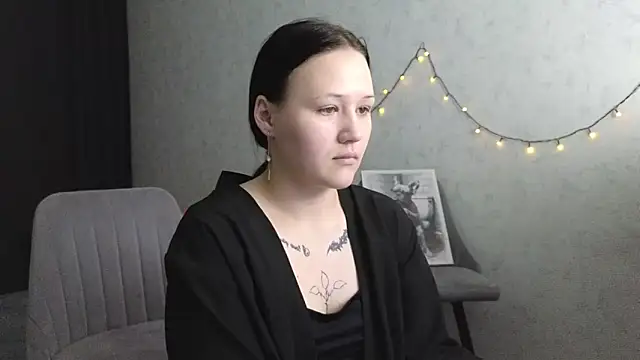 Tori cute online show from 22, 5, 2026