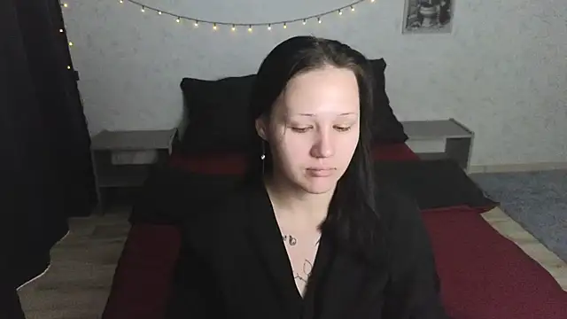 Snapshot of Tori_cute chatting on 16, 7, 2026 Tori cute online show from 16, 7, 2026