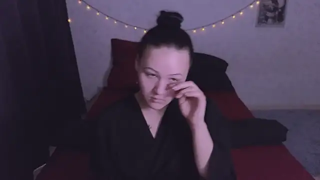 Snapshot of Tori_cute chatting on 19, 7, 2026 Tori cute online show from 19, 7, 2026