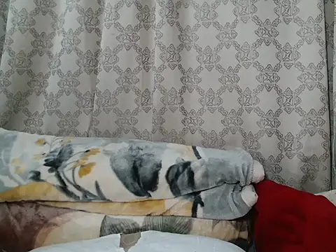 YummyMilkyLane online show from 22, 5, 2026