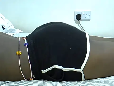 curvyslut20 online show from 8, 6, 2026