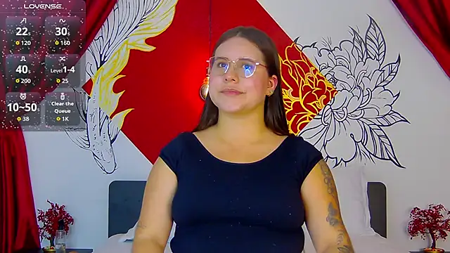 Snapshot of Lia_Avalon chatting on 9, 6, 2026 Lia Avalon online show from 9, 6, 2026