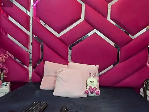 Emmy Sweet 69 online show from 3, 6, 2026