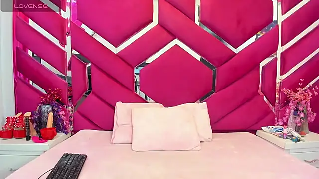 Snapshot of Emmy_Sweet_69 chatting on 15, 7, 2026 Emmy Sweet 69 online show from 15, 7, 2026