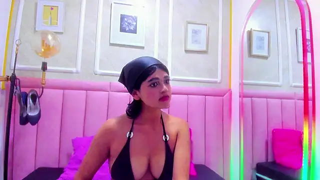 velvet girll online show from 1, 6, 2026