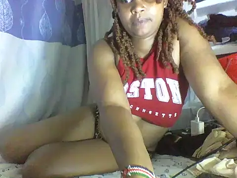 Snapshot of juicy_naughty chatting on 17, 7, 2026 juicy naughty online show from 17, 7, 2026