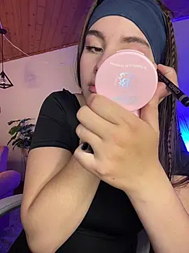 Angela pink18 online show from 28, 5, 2026