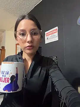 SaraSeduce7 online show from 6, 6, 2026